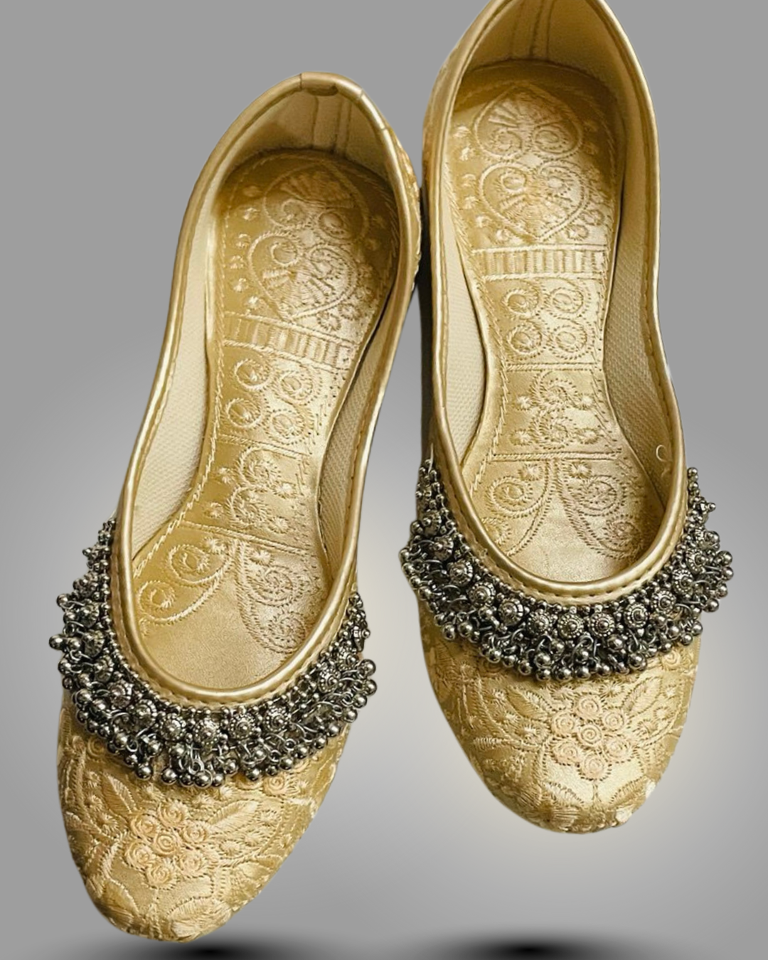 Gulabi Phulwari Jutti - Rose Bloom gold with Chime Ghungroos