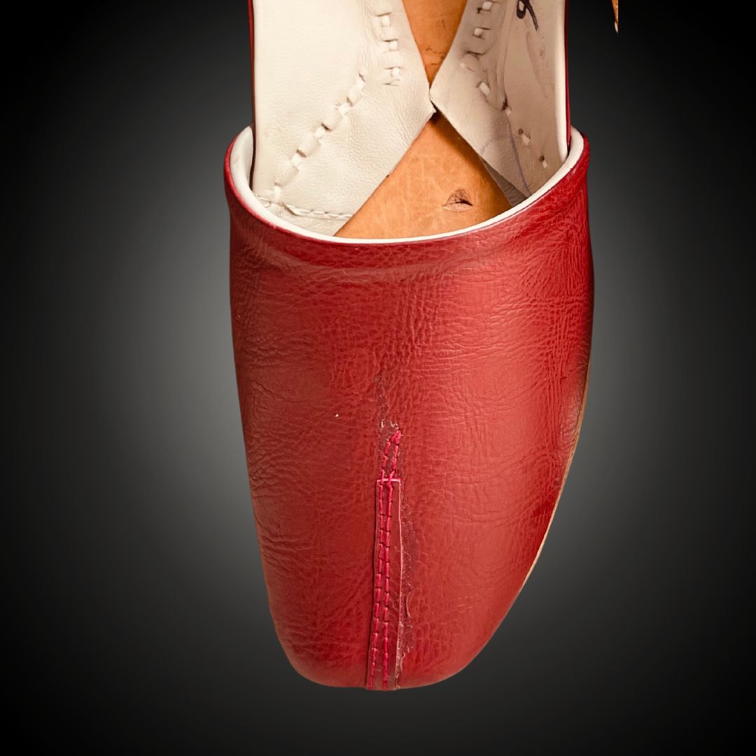 The Classic Dark vines  Jutti