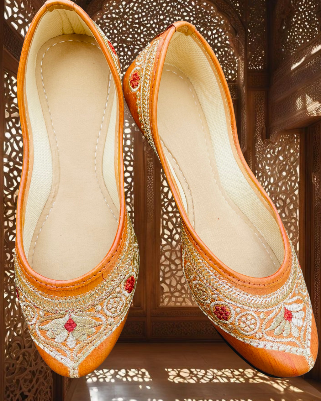 Amber Grace Embroidered Leather Jutti