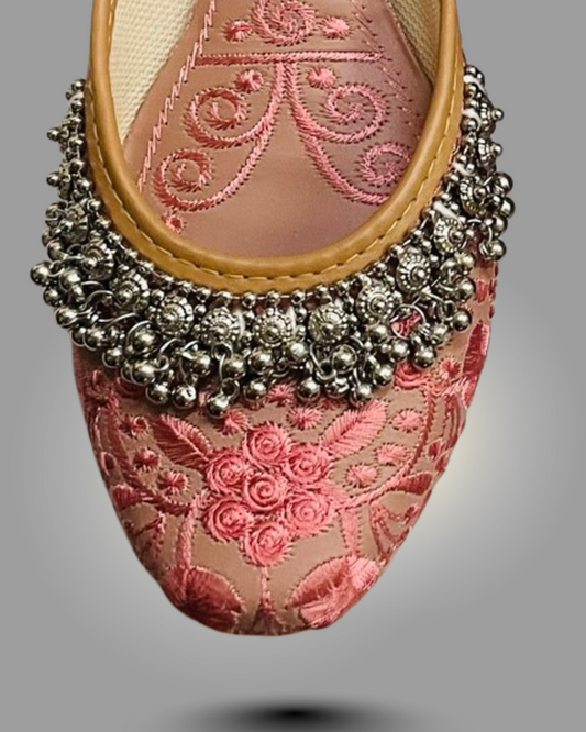 Gulabi Phulwari Jutti - Rose Bloom Pink with Chime Ghungroos