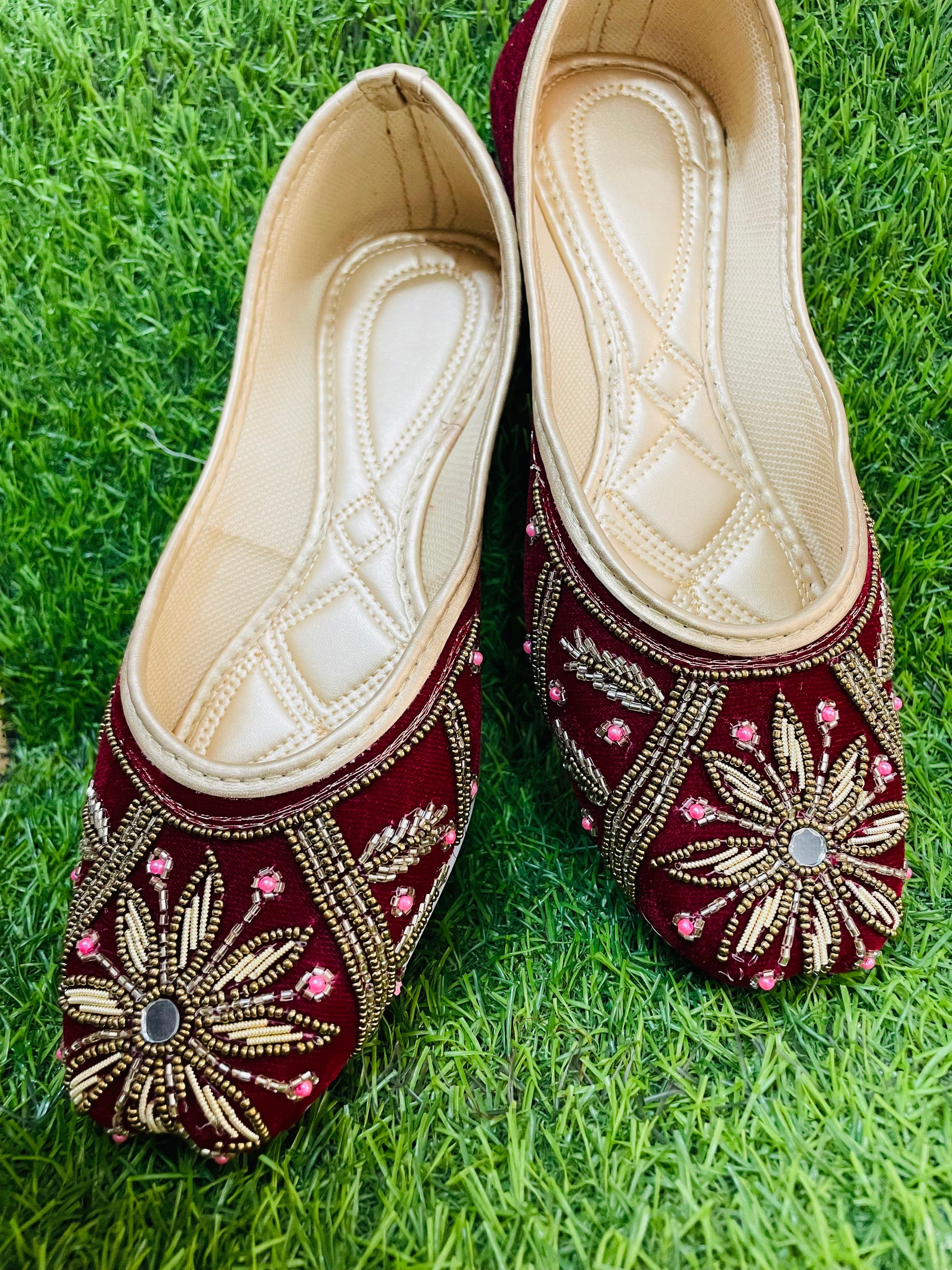 KAVE Royal Bloom Embroidered Velvet Jutti – Maroon, Gold & Pink