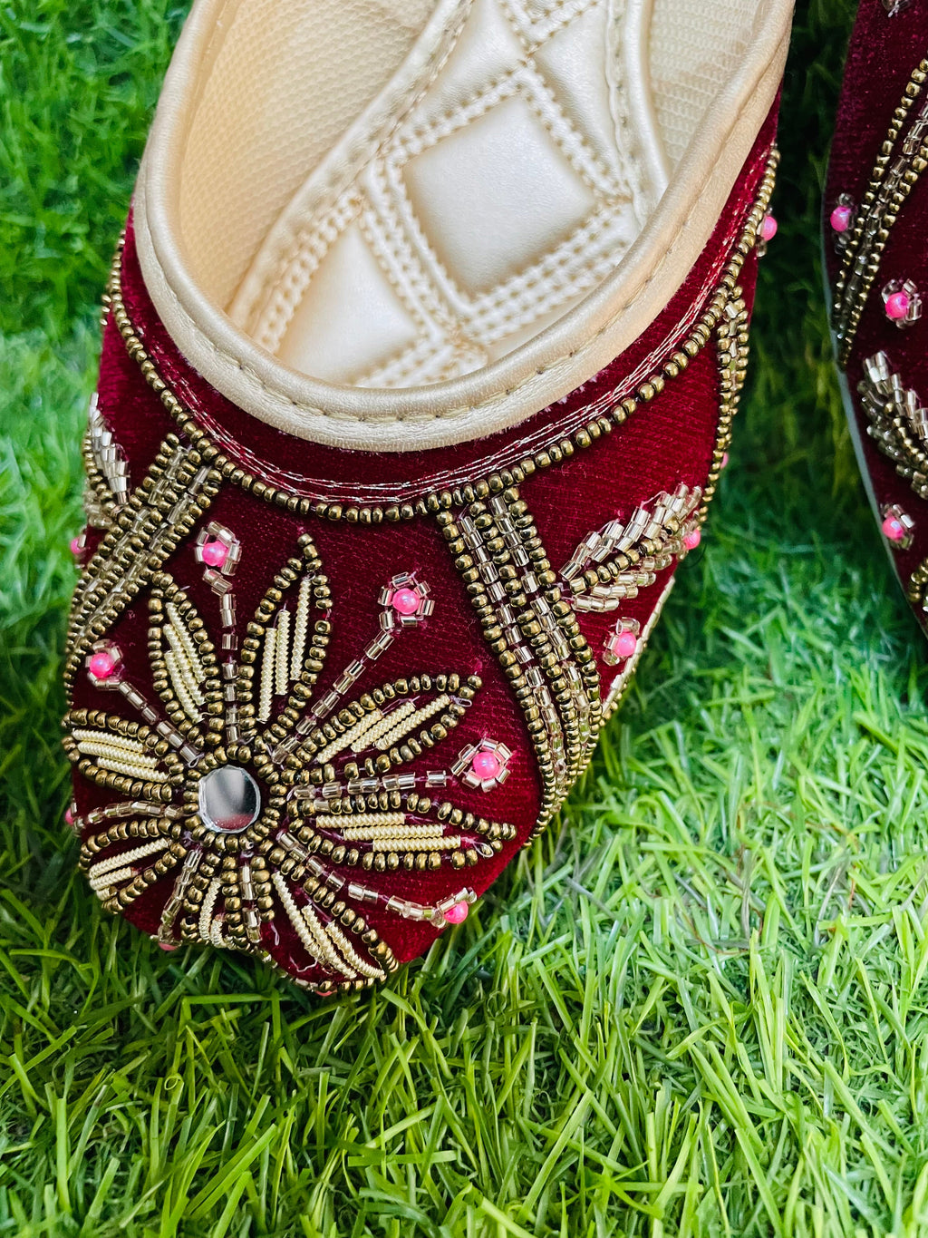 KAVE Royal Bloom Embroidered Velvet Jutti – Maroon, Gold & Pink