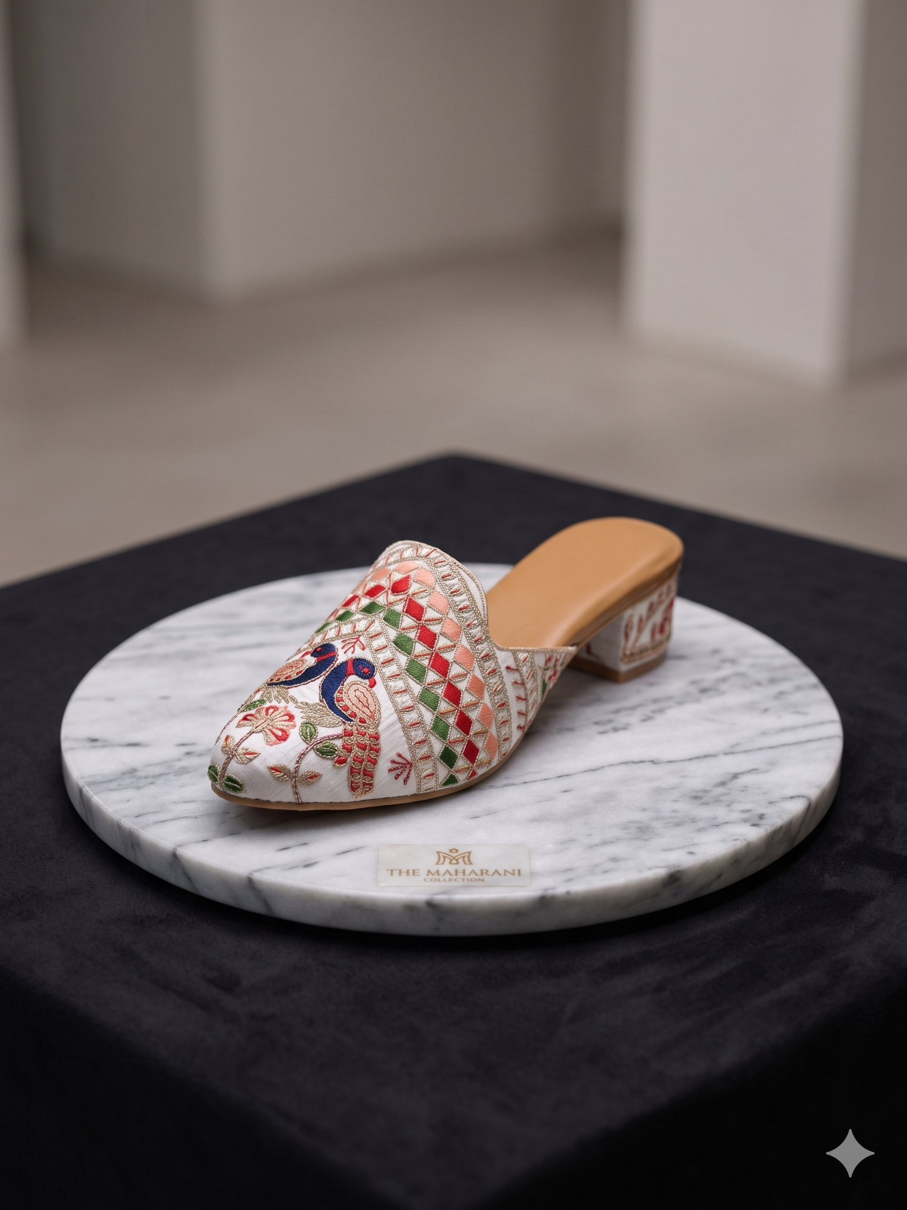Hill Jutti with Peacock Design