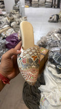 Heel Jutti with Elephant Pattern